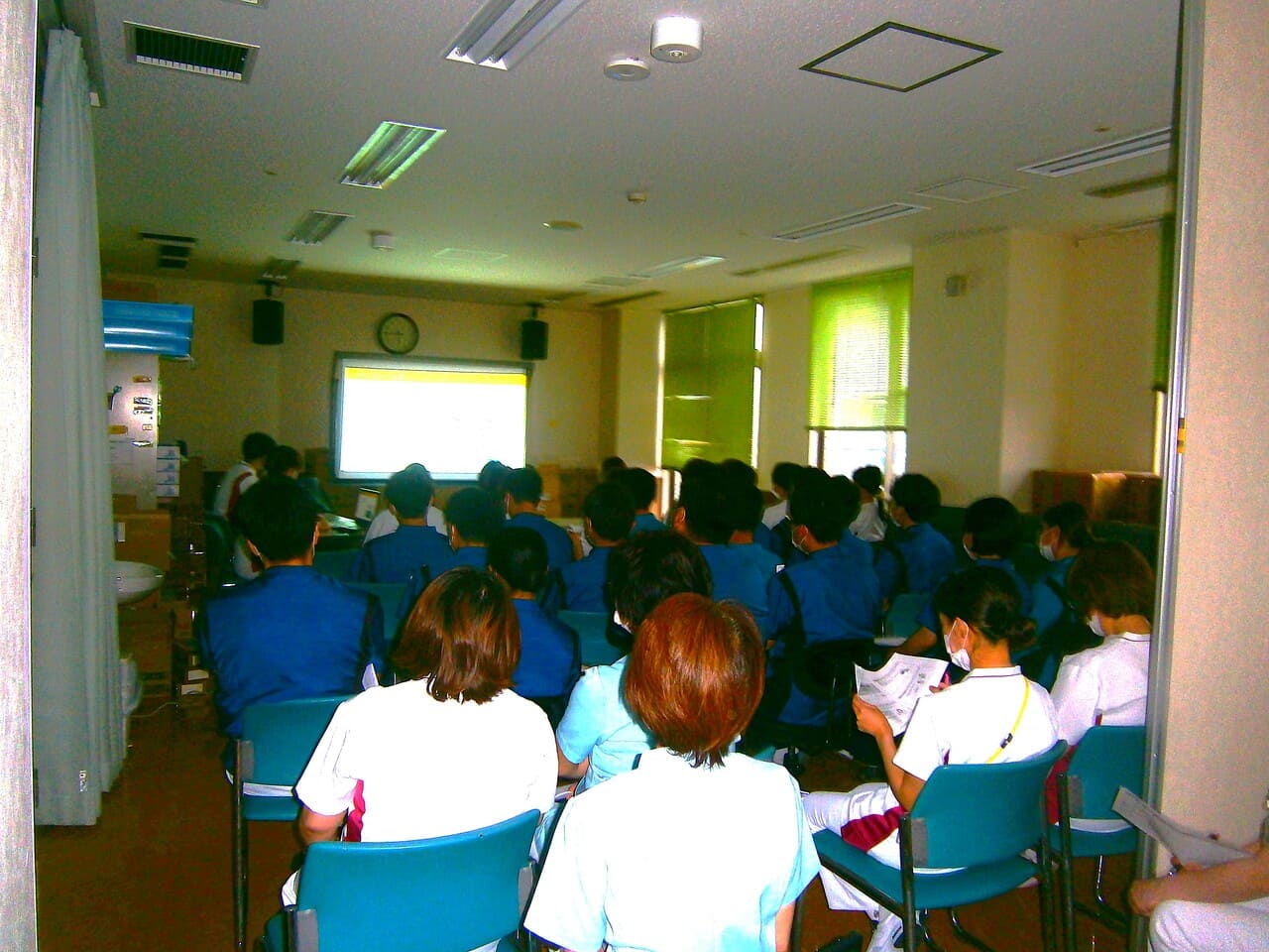 城内病院、「 接遇マナーに関して」の院内勉強会の様子）